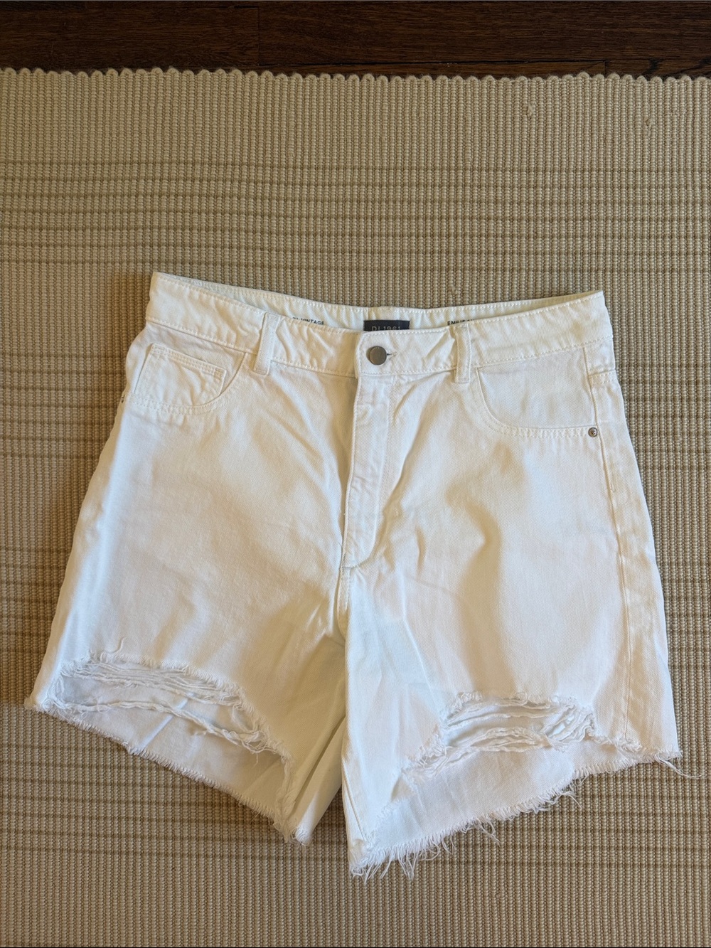 DL1961 Emilie High Rise Vintage 6.5” White Distressed Women’s Denim Shorts